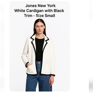 Jones New York Signature White Black Cardigan Sweater Jacket Size Small